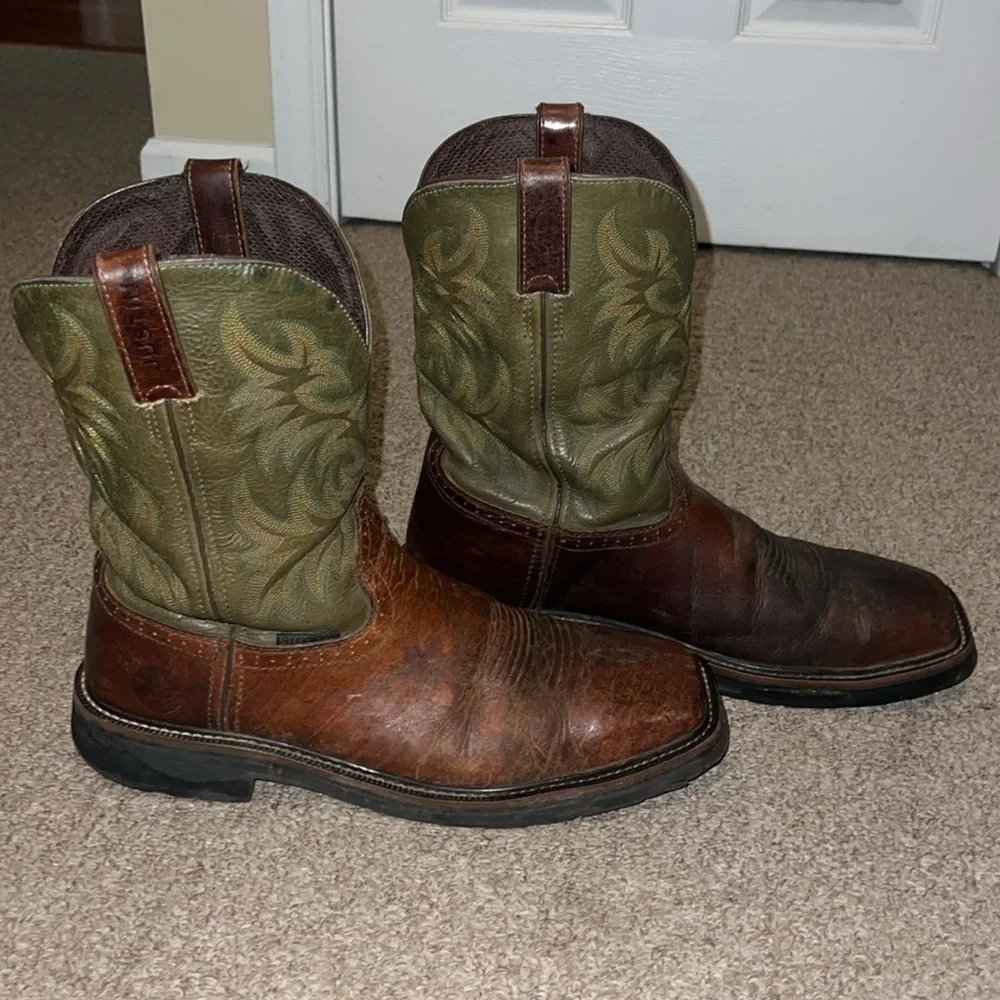 Justin Boots Brown and Green Cowboy Boots with Decorative Stitching - Picture 4 of 8